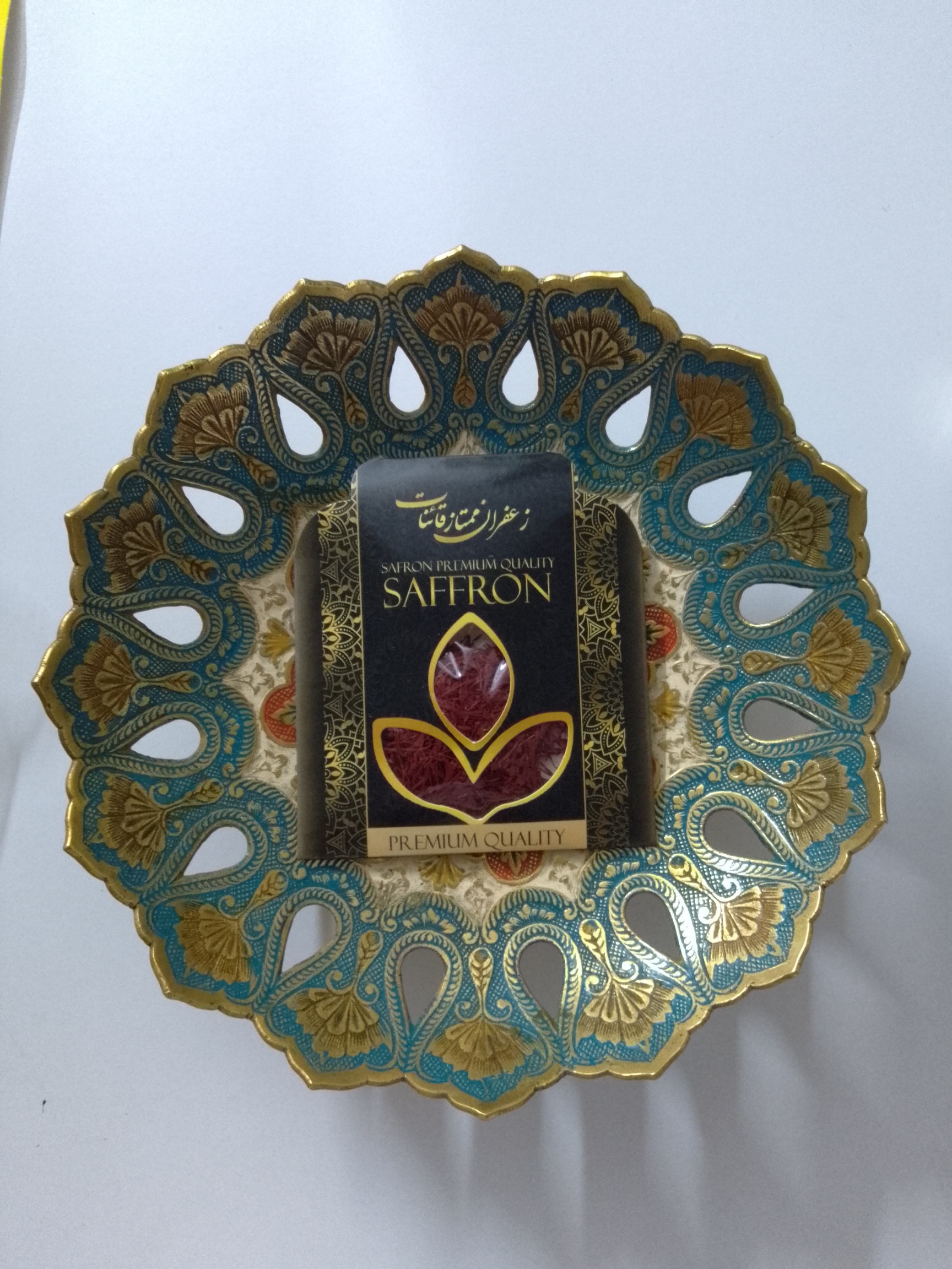 زعفران یک مثقال